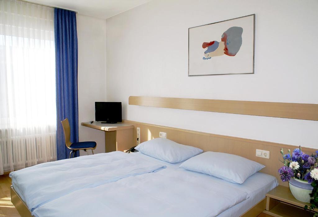 City Hotel Karlsruhe Bagian luar foto
